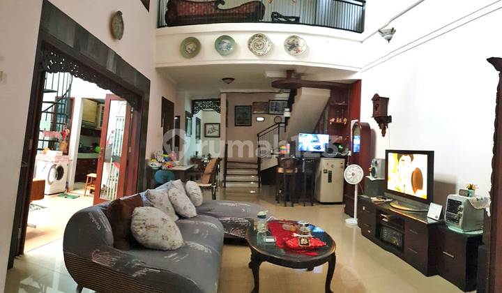 Rumah Bagus Dan Terawat di Sukabumi Selatan, Kebon Jeruk