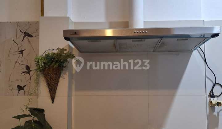 Good and Well-Maintained House, Strategic Location in Bintaro Jaya Sector 4 2