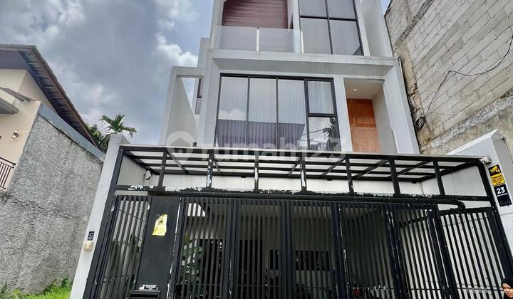 Rumah Bagus di Cluster Prime Srikandi Pondok Aren Tangerang Selatan Rumah Bagus di Cluster Prime Srikandi Pondok Aren Tangerang Selatan