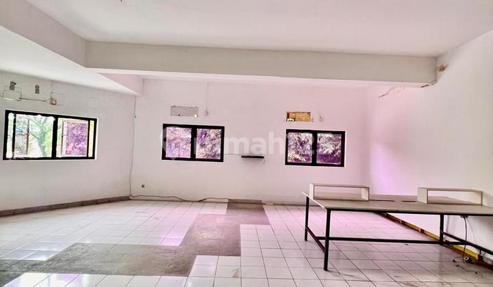 Two-Story Shop House in Nine Walk Bintaro Sector 9 Two-Story Shop House in Nine Walk Bintaro Sector 9