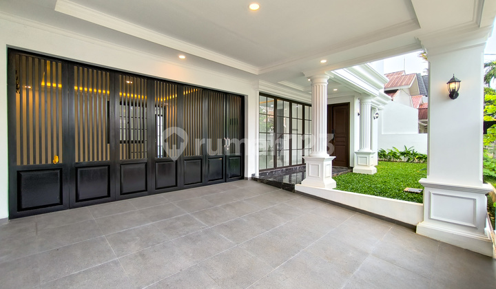 American Classic House, Pool, Ready to Occupy in Bintaro Jaya Sector 9 2