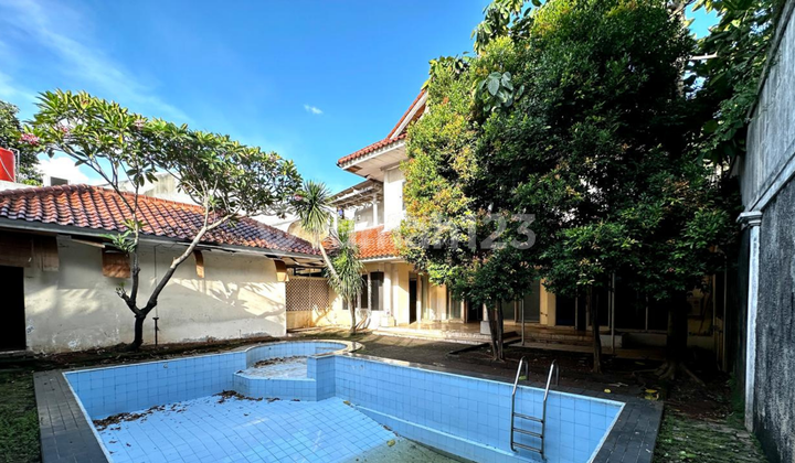 Rumah Pinggir Jalan, Ada Pool, Cocok untuk Usaha di Adhyaksa, Lebak Bulus Jakarta Selatan Rumah Pinggir Jalan, Ada Pool, Cocok untuk Usaha di Adhyaksa, Lebak Bulus Jakarta Selatan