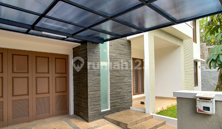 Nice House, in a cluster at Bintaro Jaya 9