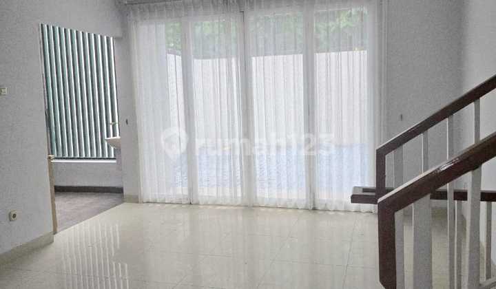 Curtains in every room and basement space in Bintaro Jaya 7