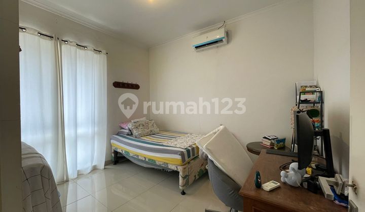 Rumah Bagus di Urbana Place Ciputat Tangerang Selatan Rumah Bagus di Urbana Place Ciputat Tangerang Selatan