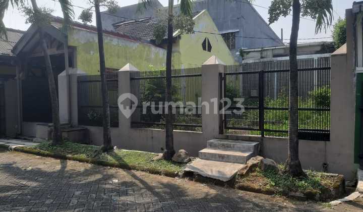 Ready-to-build plot, within a cluster in Graha Bintaro