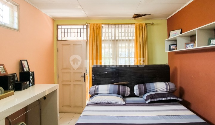 Rumah Dalam Cluster,Securty 24 Jam,Jalan Lebar di Bintaro Jaya 9.