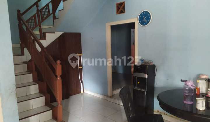 Rumah Bagus di Villa Bintaro Indah, Pondok Aren Tangerang Selatan 2