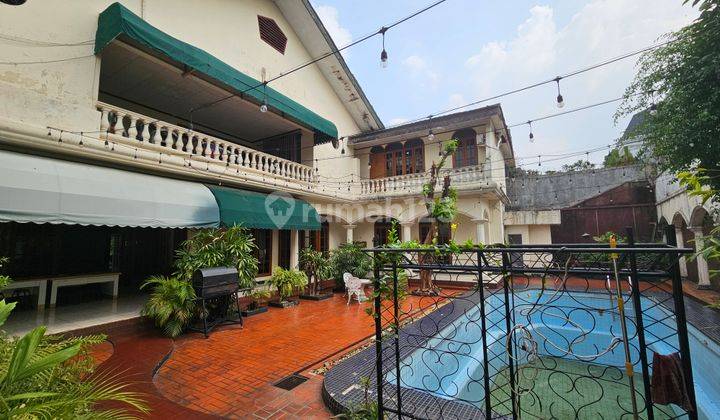 Rumah Siap untuk Usaha dan Siap Huni dengan  olam Renang di Kemang Timur, Jakarta Selatan .. 2