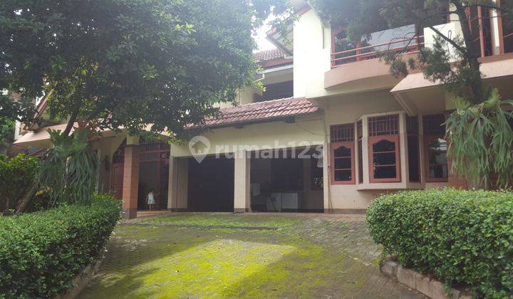 Rumah lokasi pinggir jalan raya di cilandak 2