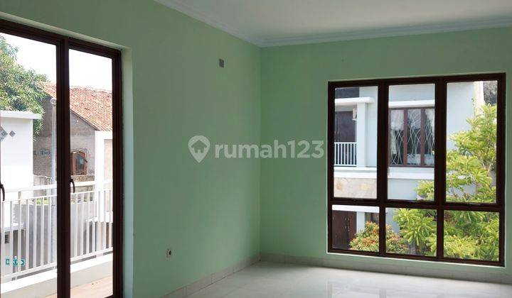 Rumah Bagus Di Discovery Bintaro Jaya Sektor 9. 2