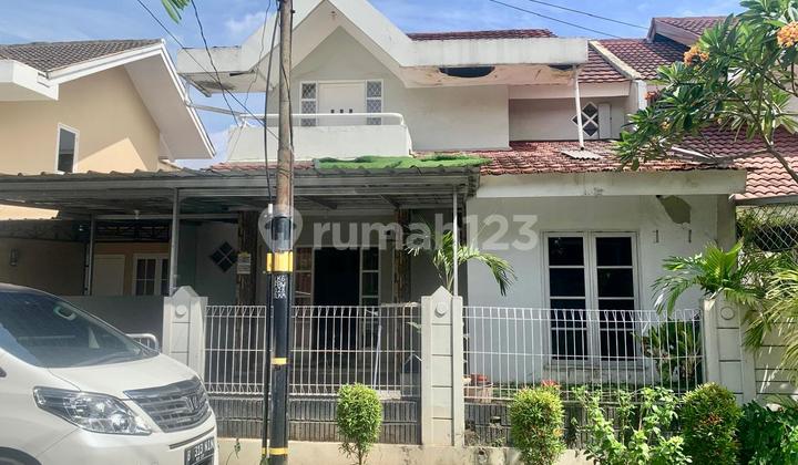 Nice House on Jl Palem Kuning, Rawa Buntu, BSD, South Tangerang