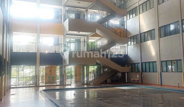 Gedung Siap Pakai,Lingkungan Bagus di Lokasi Strategis Jl Tb Simatupang Jakarta Selatan