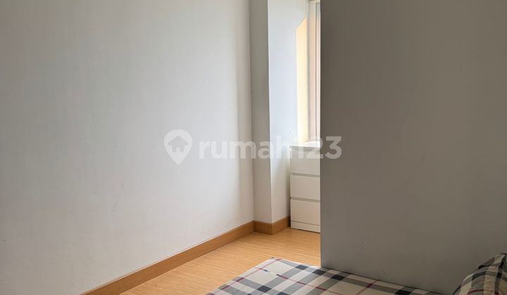2-bedroom/1-bathroom apartment, 24-hour security in Bintaro Jaya 7.