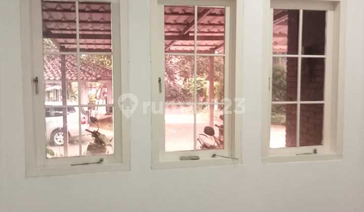 Nice House, in a cluster at Bintaro Jaya 9 Nice House, in a cluster at Bintaro Jaya 9