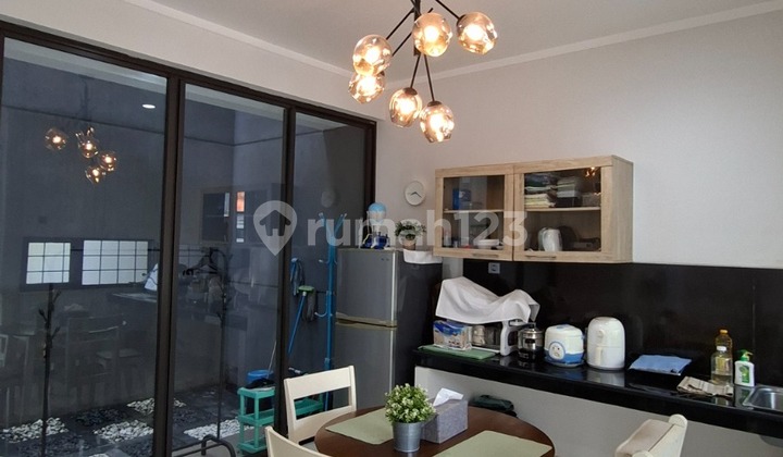 Rumah Semi Furnished,2 Lantai di Bintaro Jaya 7 Rumah Semi Furnished,2 Lantai di Bintaro Jaya 7