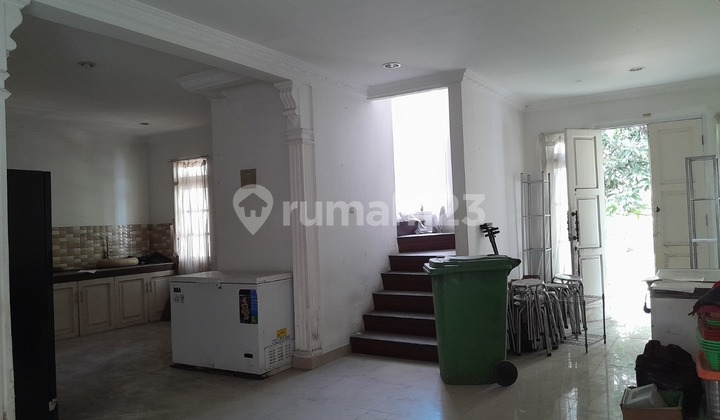Dijual Cepat Rumah 2 Lantai,Lingkungan Ok di Bintaro Jaya 9