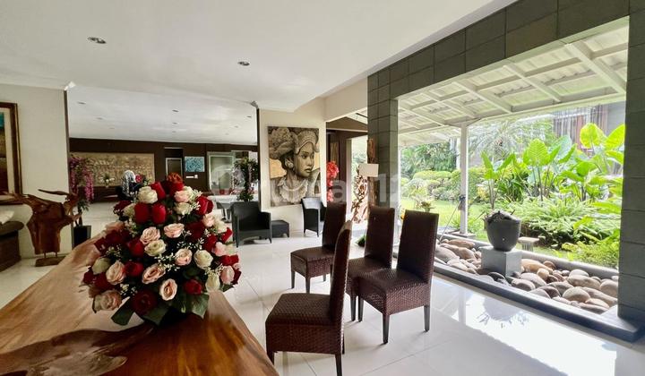 Rumah Halaman luas,bagus di Bintaro Jaya 5