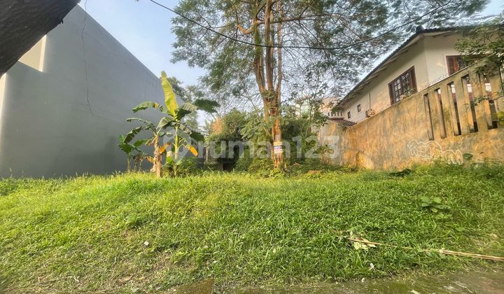 Ready-to-build plot in Bintaro Jaya 8 cluster.