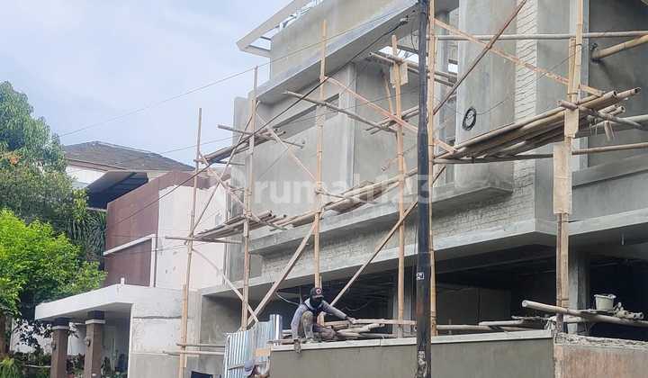 Brand New House, 2 Floors, Inside a Cluster in Bintaro Jaya 9