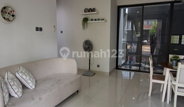 Rumah Semi Furnished,2 Lantai di Bintaro Jaya 7 Rumah Semi Furnished,2 Lantai di Bintaro Jaya 7