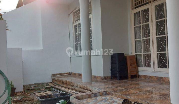 Rumah di Sektor 9 Bintaro, 2m Sudah Renov di Cluster Sektor 9 1