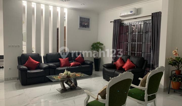 For Sale Exclusive Location Luxury Home in Kebayoran Residence Bintaro