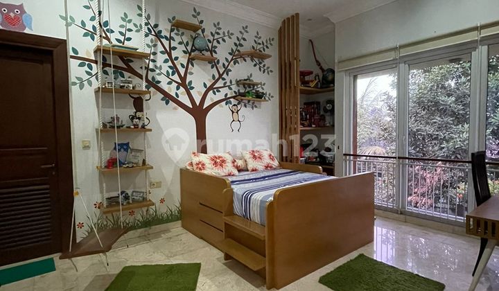 Rumah dengan Pool harga murah di Cilandak Barat, Jakarta Selatan 1