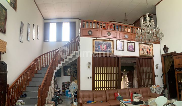 Rumah Posisi Hoek Suasana Asri Lokasi di Bintaro Jaya Sektor 1 2