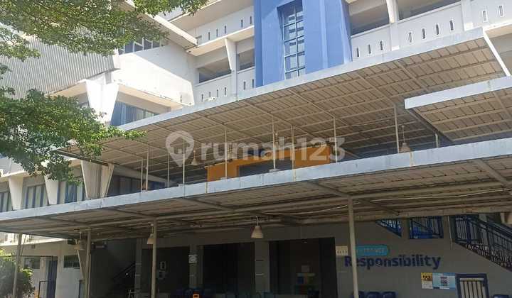 Gedung 4 Lantai di Lokasi Strategis Tb Simatupang Jakarta Selatan Gedung 4 Lantai di Lokasi Strategis Tb Simatupang Jakarta Selatan