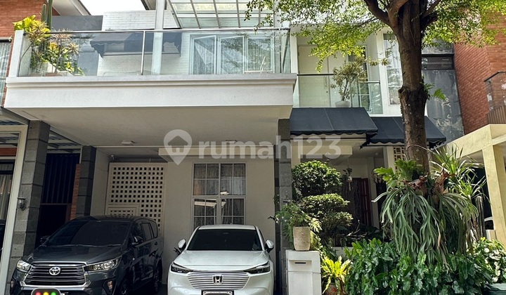 Nice House In Cluster Discovery Bintaro Jaya Sector 9