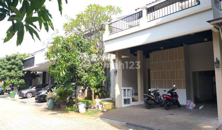 Rumah di Kebayoran Village Sudah Renov di Sektor 7 Bintaro 1