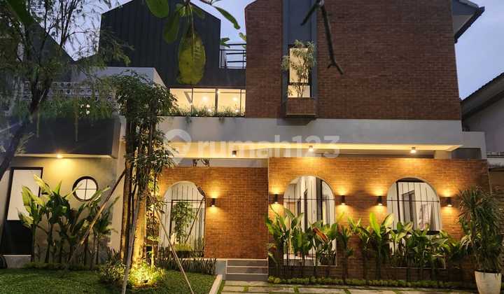 Rumah Bagus di The Green Cluster Banyan Ville Bsd Tangerang Selatan 2