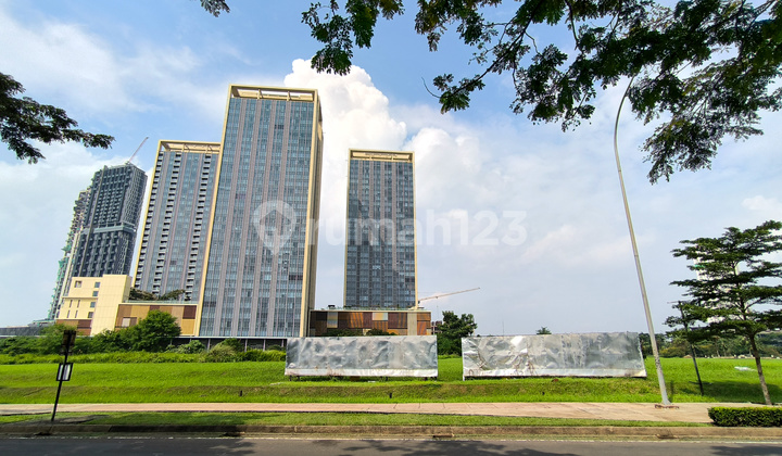 Commercial Lot of 1500 Square Meters by the Main Road in BSD