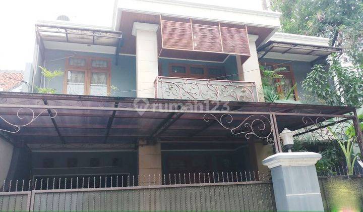 Rumah Bagus Di Jl Tulodong Bawah Kebayoran Baru Jakarta Selatan 1