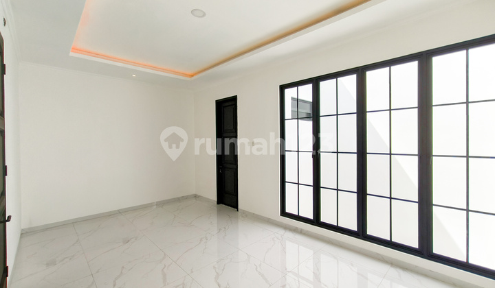 Rumah Bagus Siap Huni di Kasuari Bintaro Jaya Sektor 9