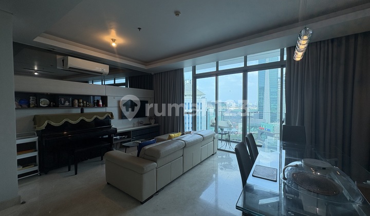 Apartemen 3BR @Windsor Puri, Unit Bagus, Semi Furnished Dijual MURAH, Interior Design, Siap HUNI