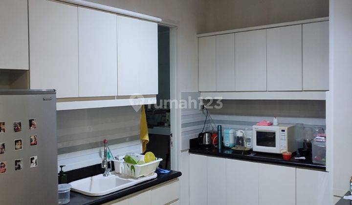 Menara Marina Condominium Pantai Mutiara, Murah! Kondisi Semi Furnished 1