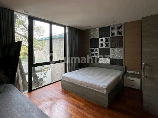 Hunian Arsitektur Tropis Yang Asri Dan Nyaman 2