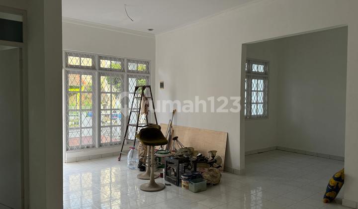 Rumah Terawat Dalam Komplek Di Setiabudi Semarang 2