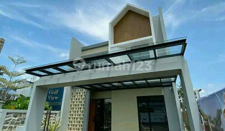 Rumah 2 Lt View Lapangan Golf Di Cibinong, Jawa Barat