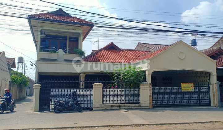 Rumah Terawat Kokoh 2 Lt di Jatimakmur, Pondok Gede 1