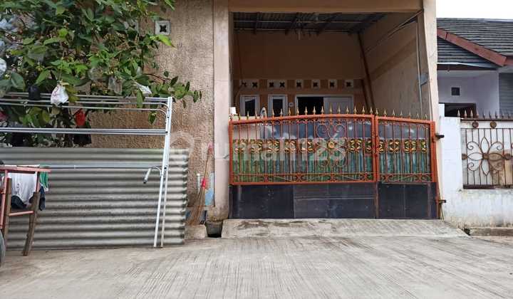 Rumah Dalam Perumahan Strategis di Bojong Gede Rumah Dalam Perumahan Strategis di Bojong Gede