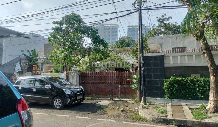 Rumah Hitung Tanah Di Menteng, Jakarta Pusat 1