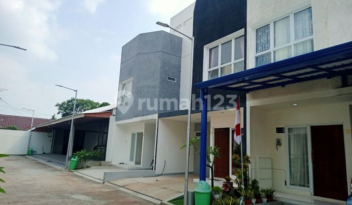 Rumah Baru Cantik Dalam Cluster di Jatiwarna Rumah Baru Cantik Dalam Cluster di Jatiwarna