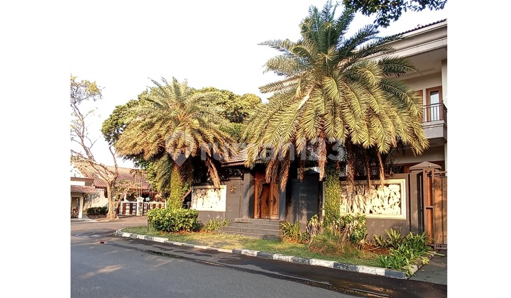 Rumah Mewah Posisi Huk Di Jaka Permai, Jakasampurna Bekasi Rumah Mewah Posisi Huk Di Jaka Permai, Jakasampurna Bekasi