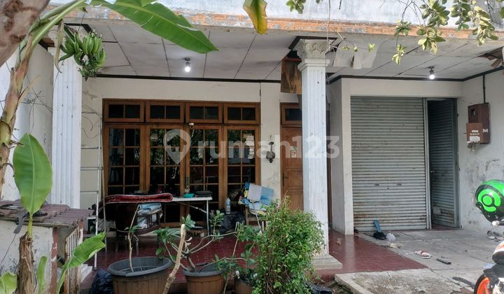 Rumah Hanya Hitung Tanah di Menteng, Jakarta Pusat