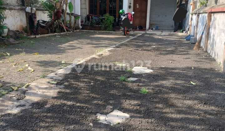 Rumah Hanya Hitung Tanah di Menteng Cikini, Jakarta Pusat