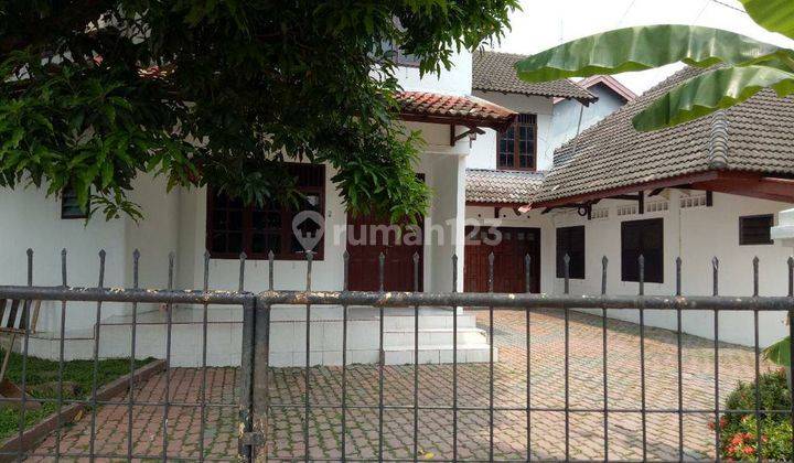 5126ef Rumah 2 Lantai SHM Medan Baru Medan Sumatera Utara 8
