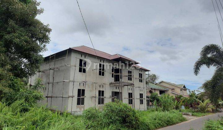 5161ef Rumah 2 Lantai di Delta Pawan, Ketapang, Kalimantan Barat 3